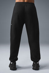 Triumph Restore Sweatpant - Black