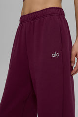Accolade Straight Leg Sweatpant - Burgundy