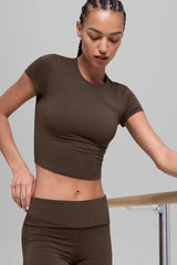 ALO Softsculpt Precision Short Sleeve Top - Espresso
