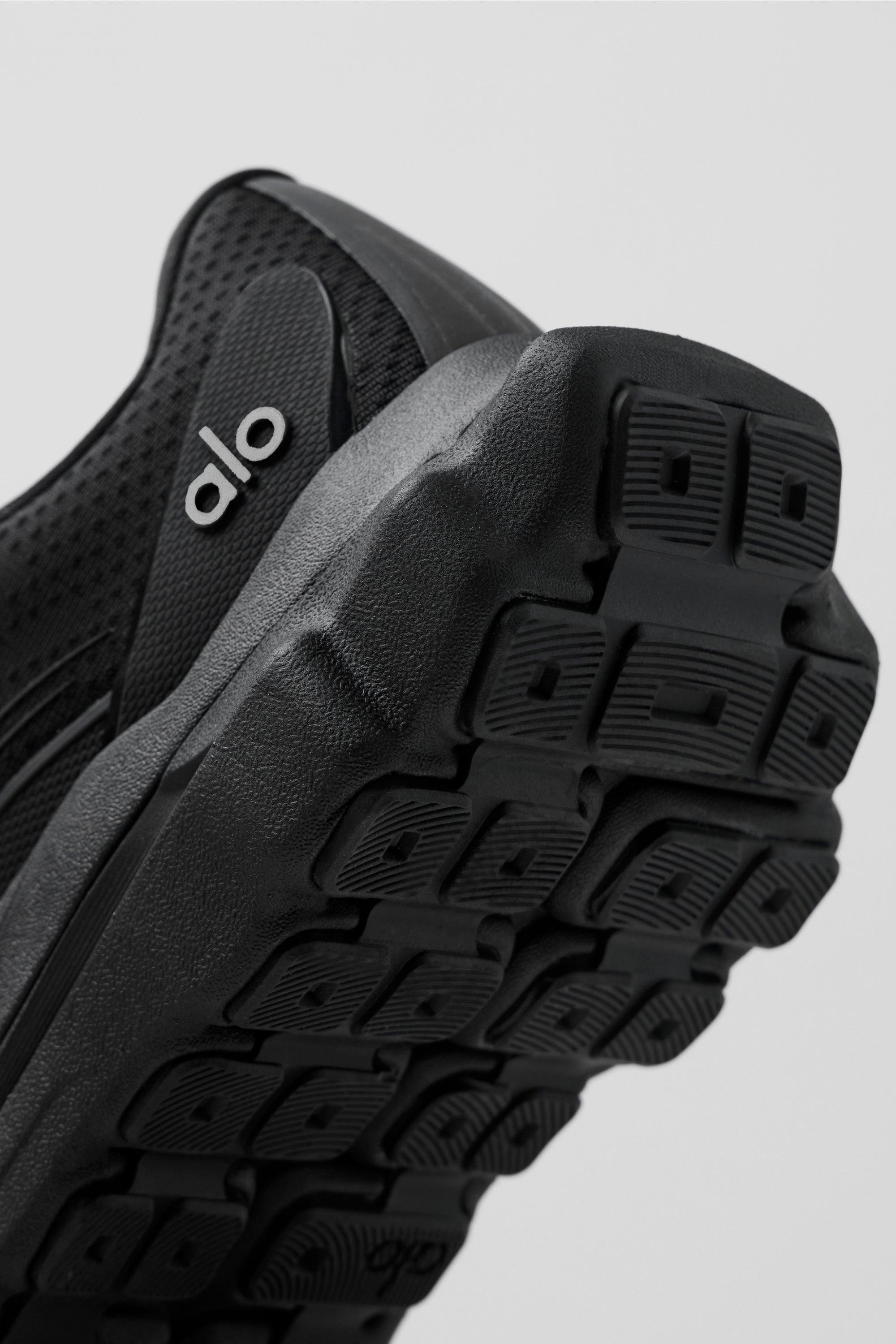 ALO Runner - Black/Black