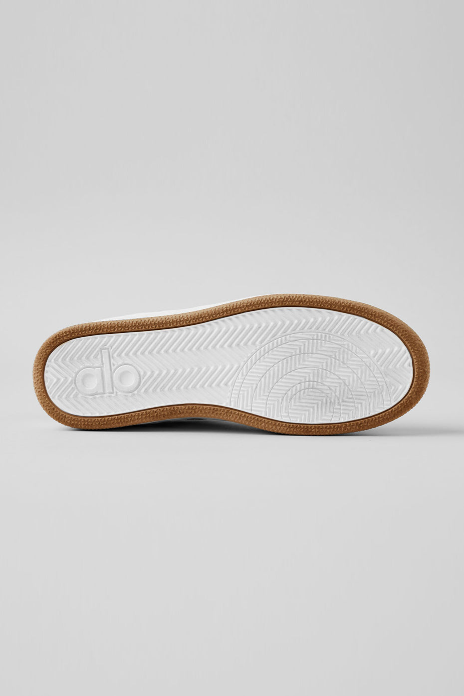 ALO Recovery Mode Sneaker - Gravel/White