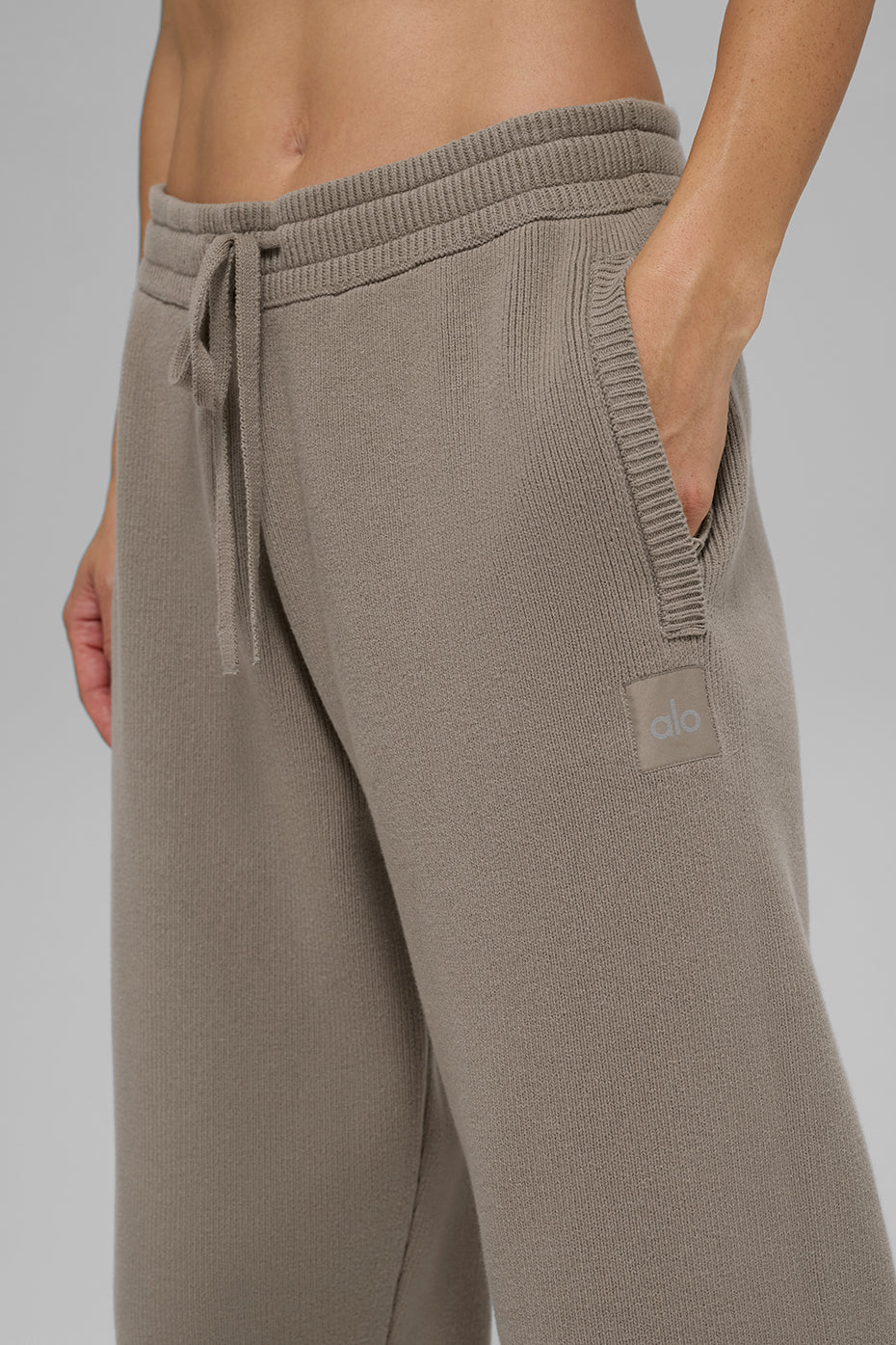 Scholar Straight Leg Sweatpant - Light Cocoa