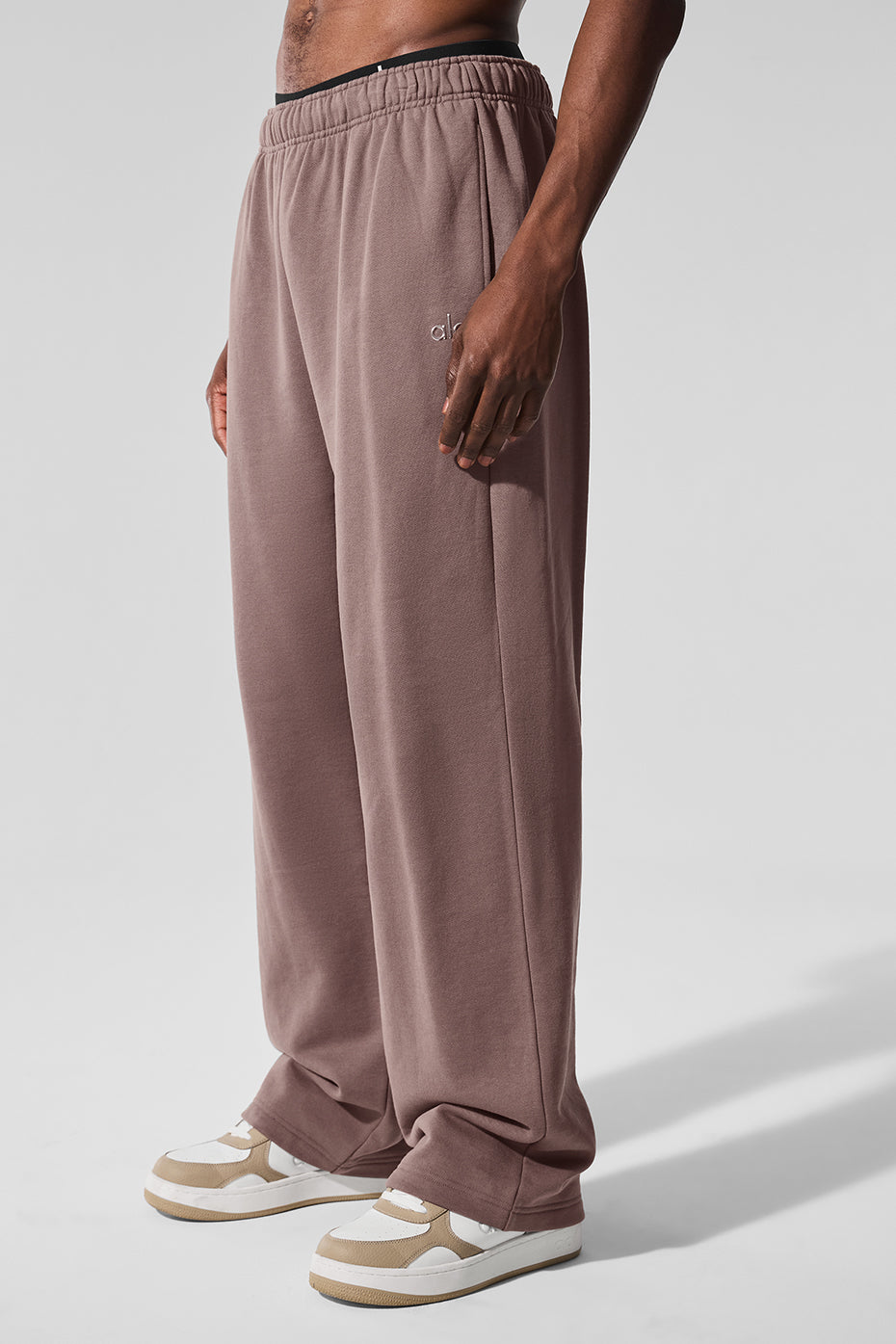 Accolade Straight Leg Sweatpant - Mushroom