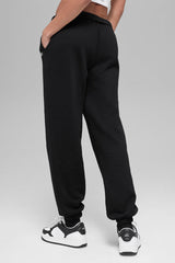 Accolade Sweatpant - Black
