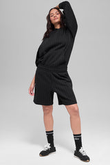 7" Pinstripe Short - Black Pinstripe