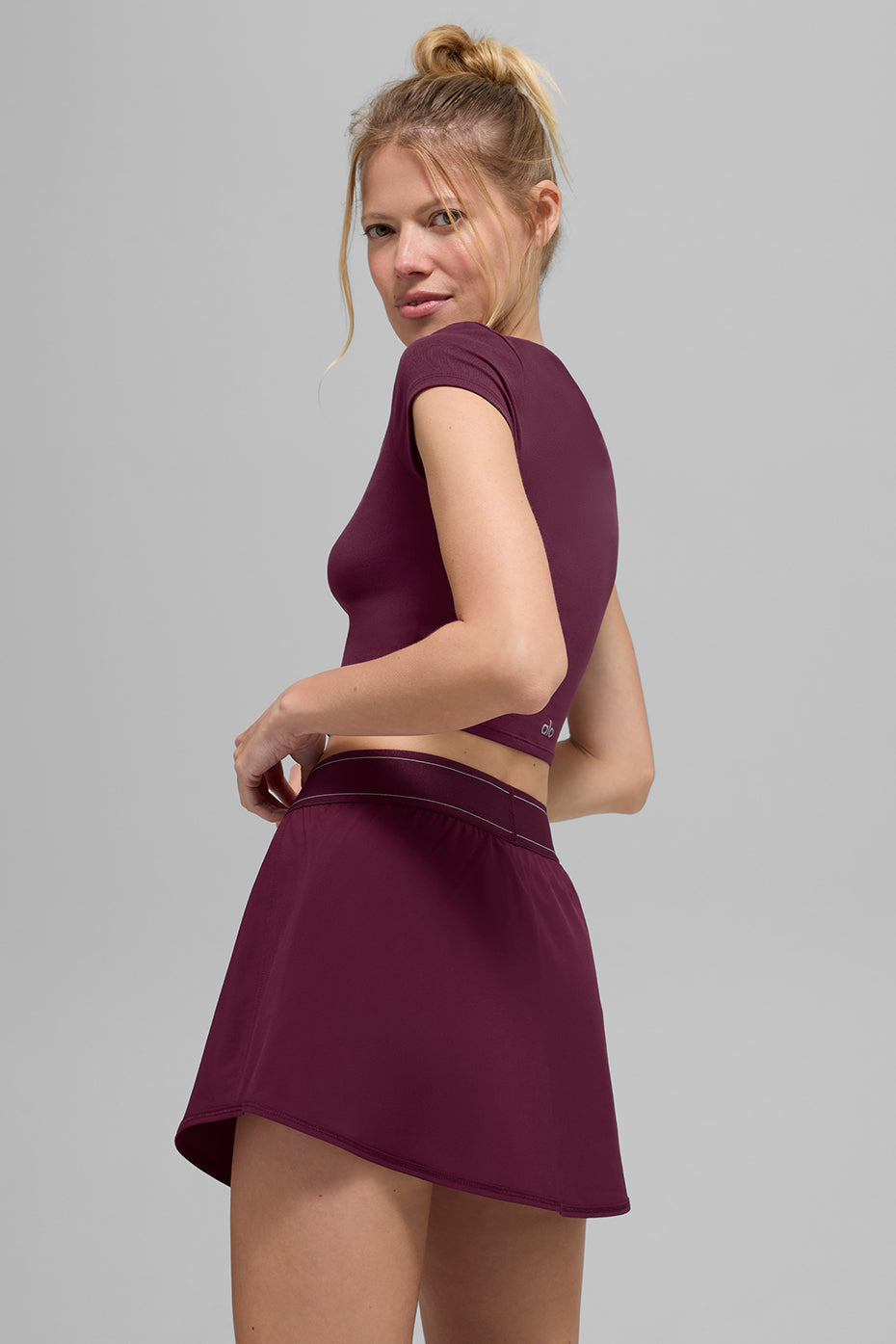 Alosoft Crop Finesse Short Sleeve - Burgundy