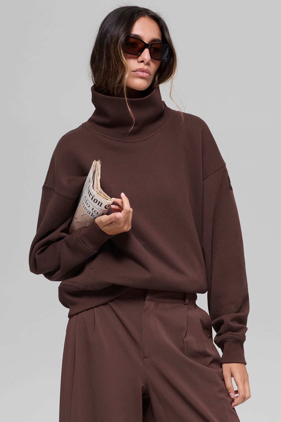 Hazy Mock Neck Pullover - Brownstone