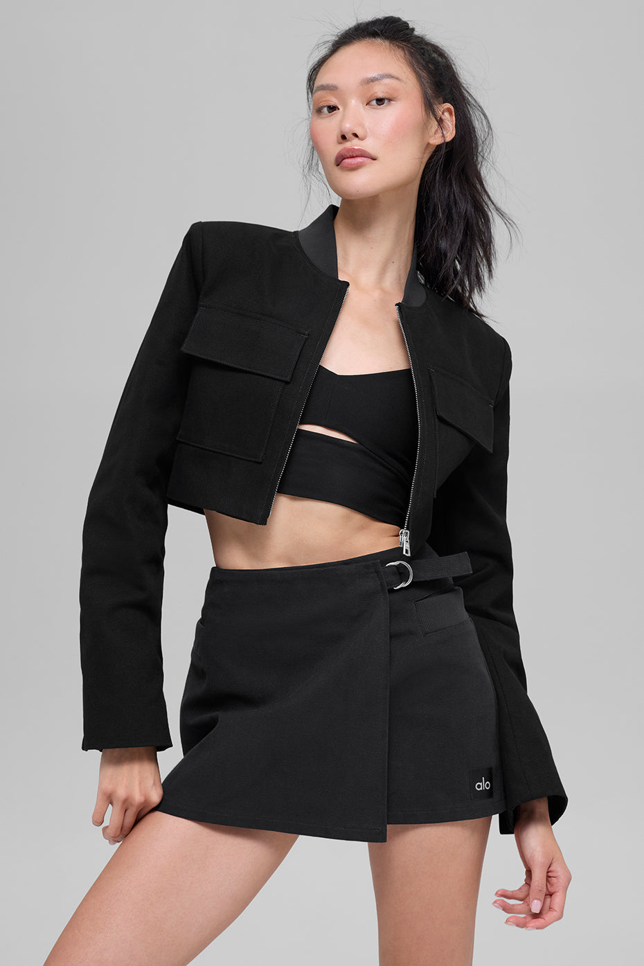 Cropped Main Character Jacket - Black