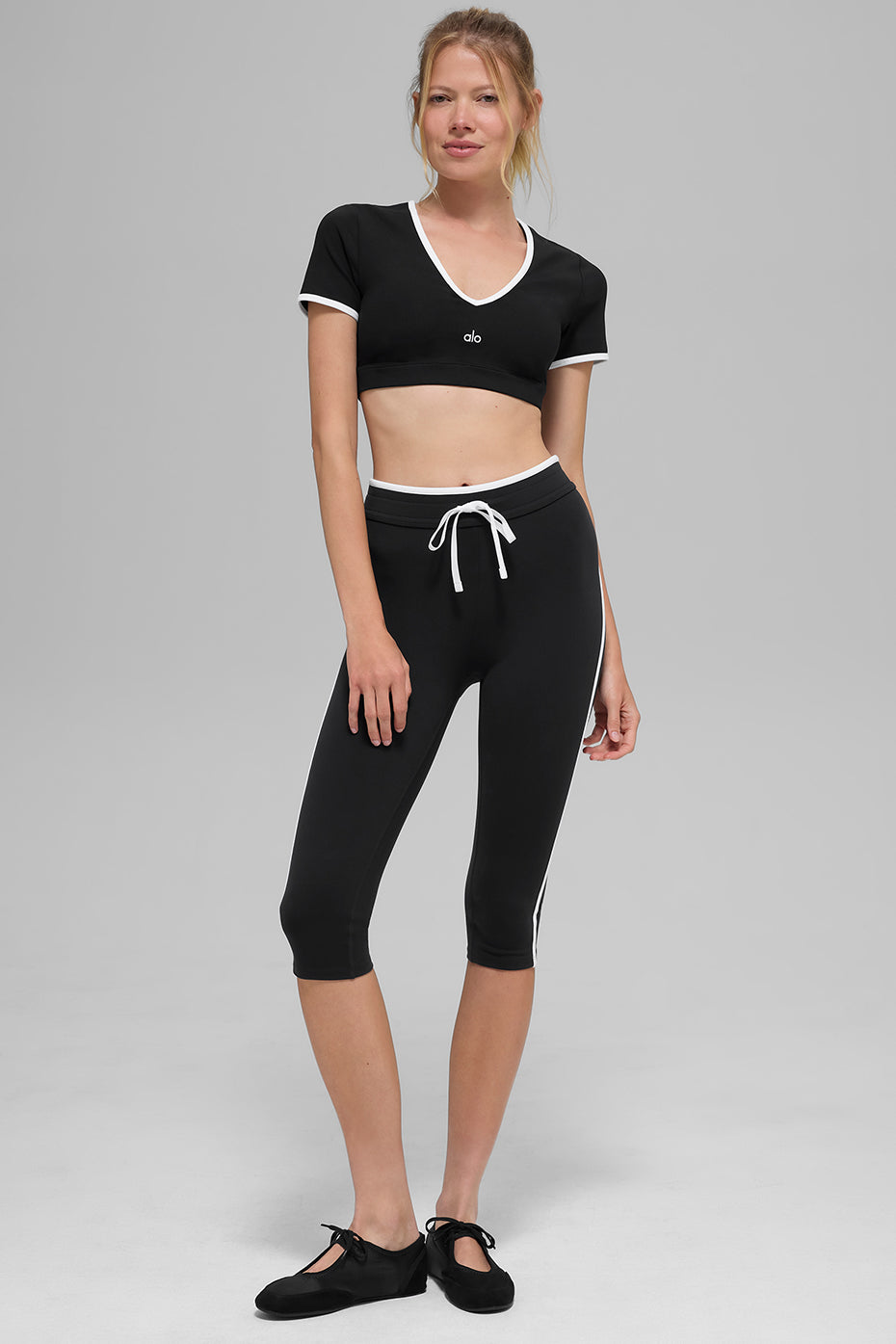 Airbrush High-Waist Race Pace Capri - Black/White