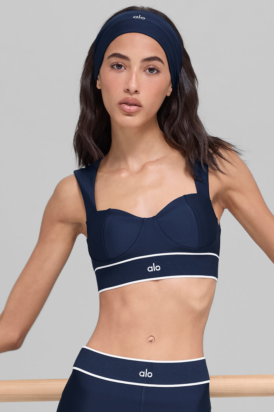 Airlift Alignment Bra - Navy/White